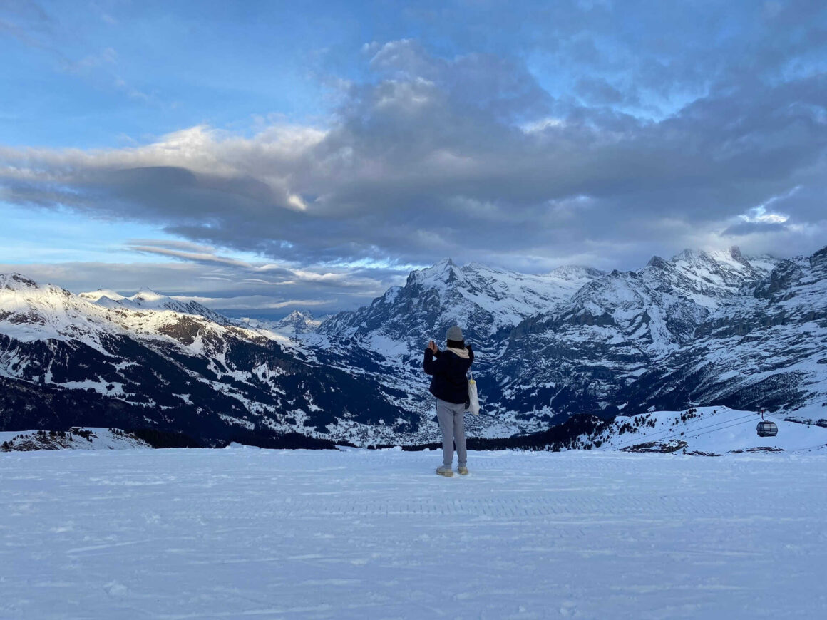 Sweeping view of the Swiss Alps and the Grindelwald valley from Männlichen — a gap year highlight in Switzerland